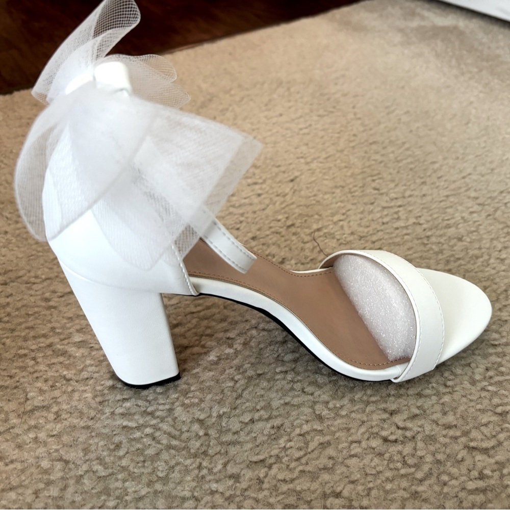 Brand new size 9.5